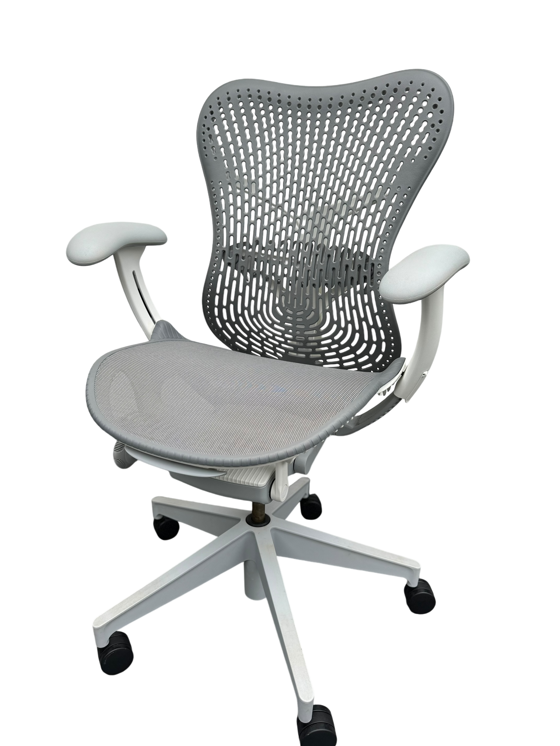 Herman Miller Mirra 2 Grey Fog