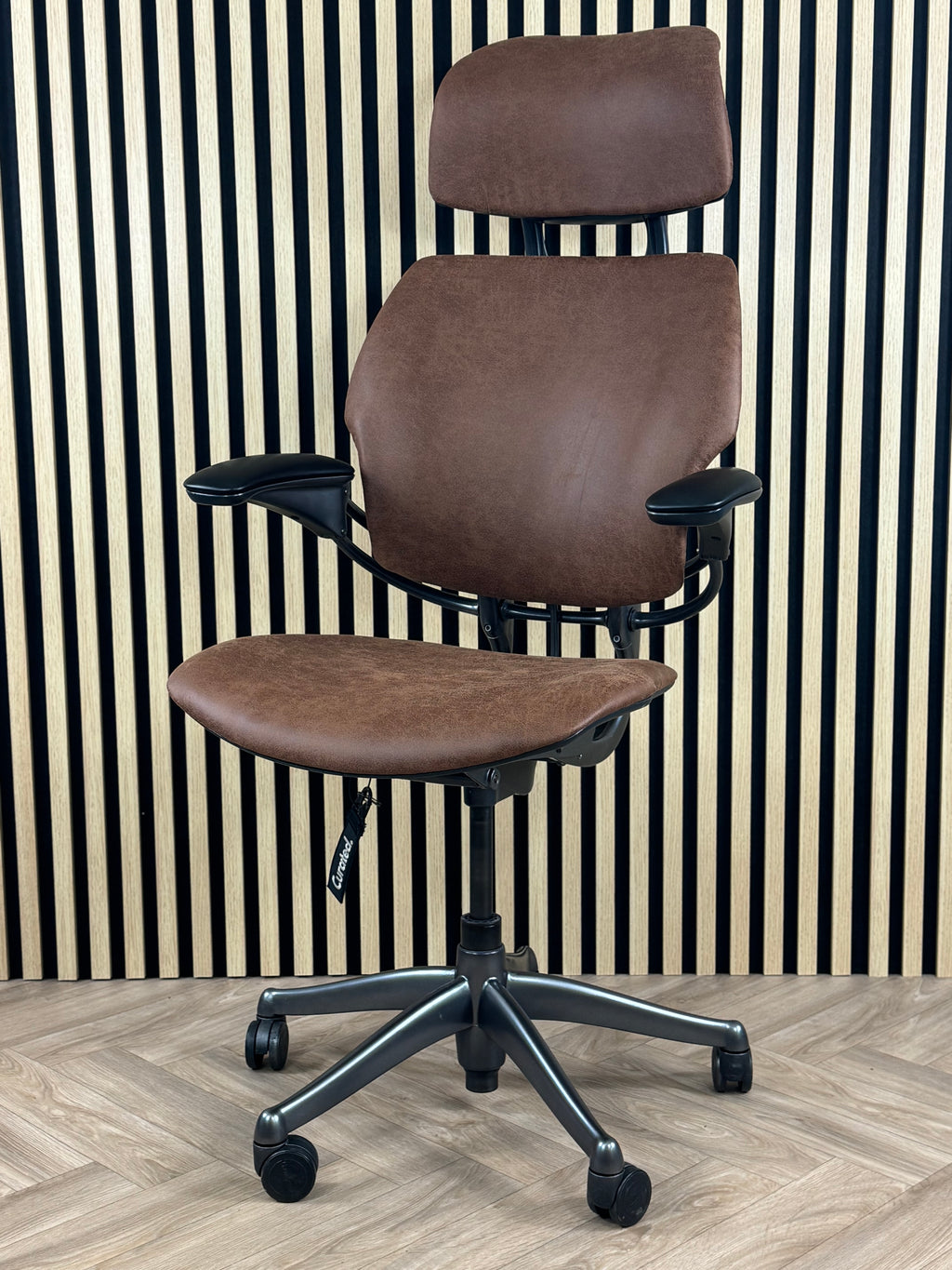 Humanscale Freedom Highback Distressed Brown Leather
