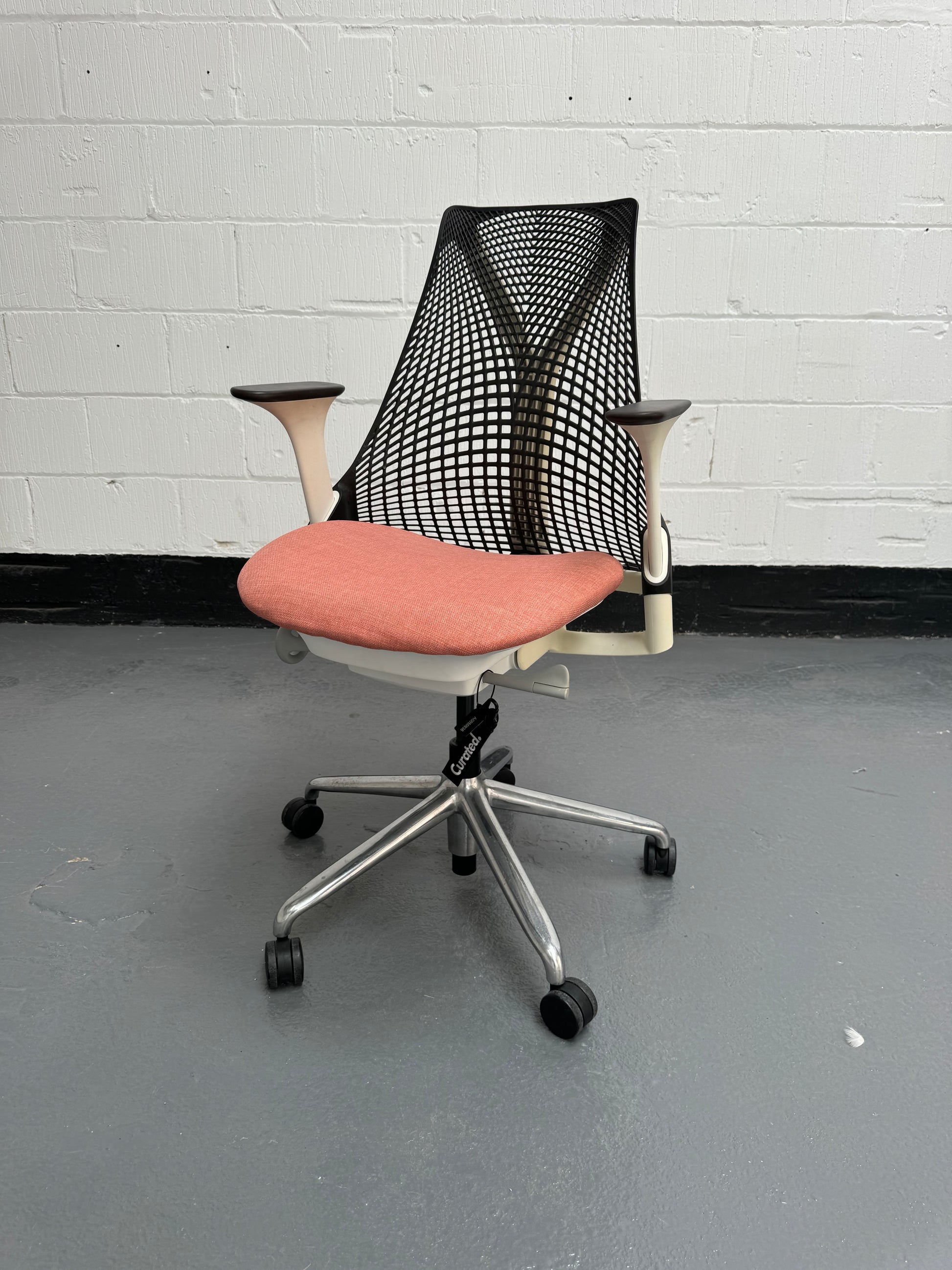 Herman Miller Sayl Light Old Mill Pink