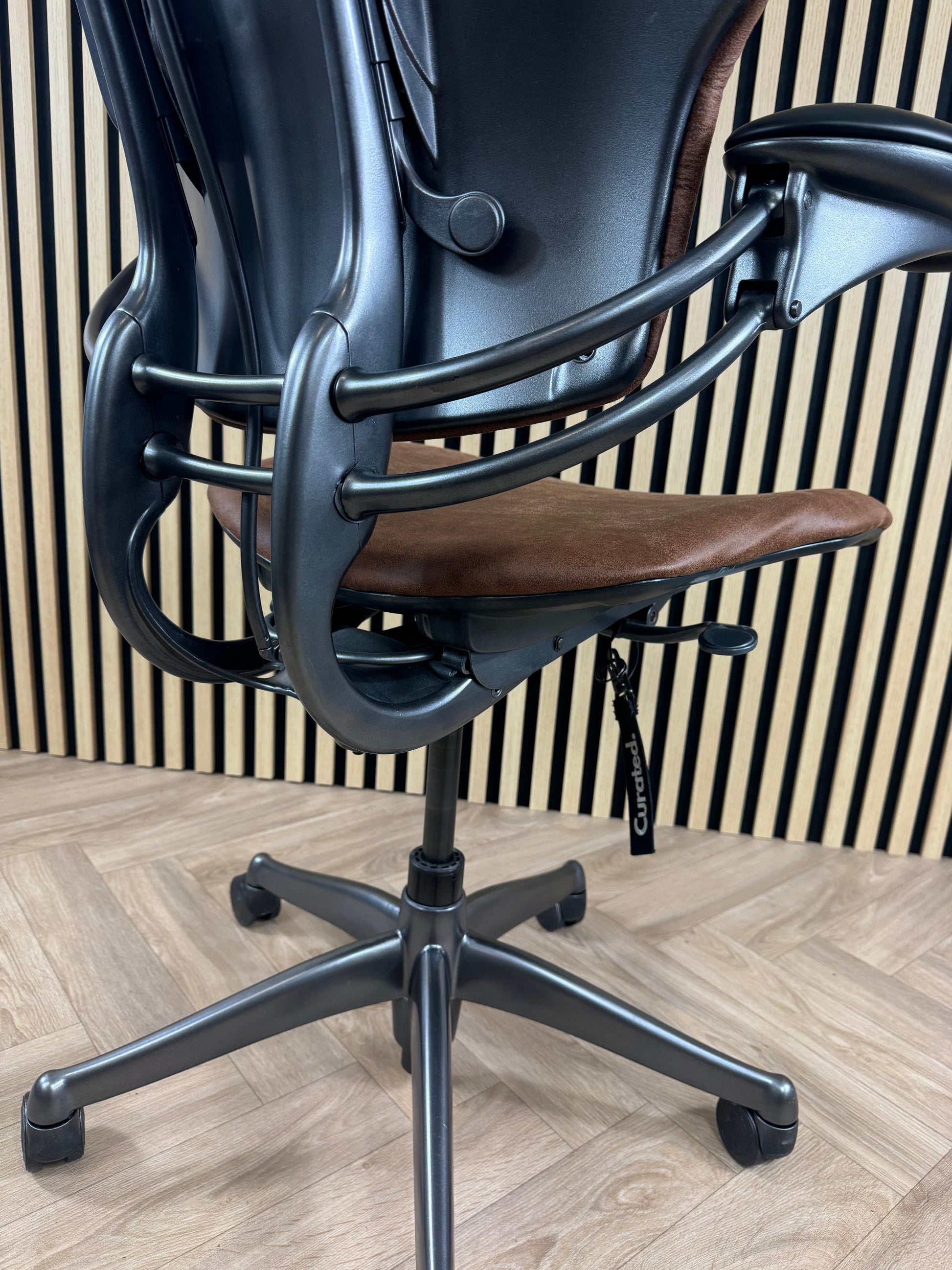 Humanscale Freedom Highback Distressed Brown Leather