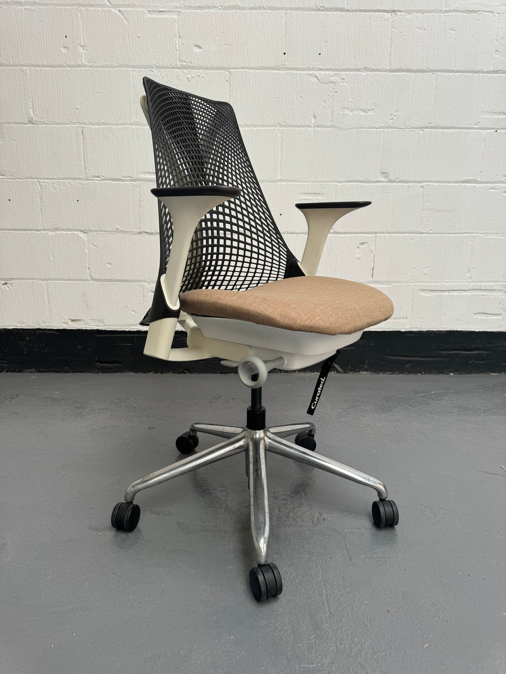 Herman Miller Sayl Light Oatstone