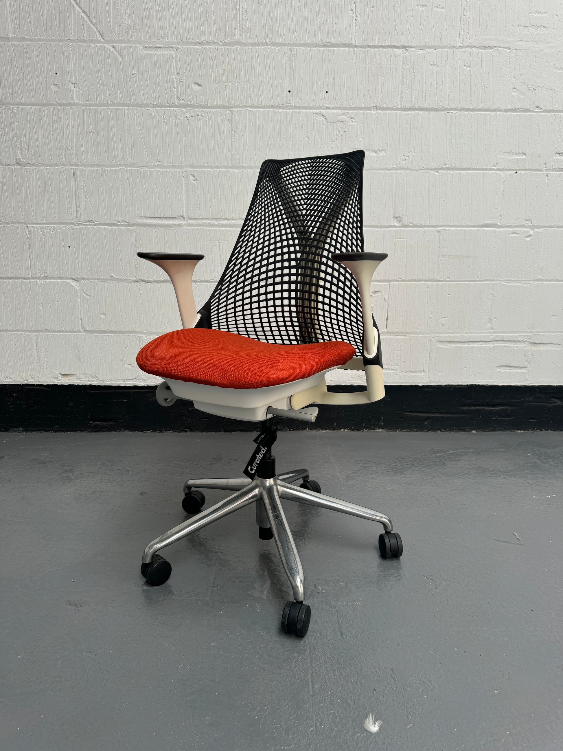 Herman Miller Sayl Light Sunset Saffron