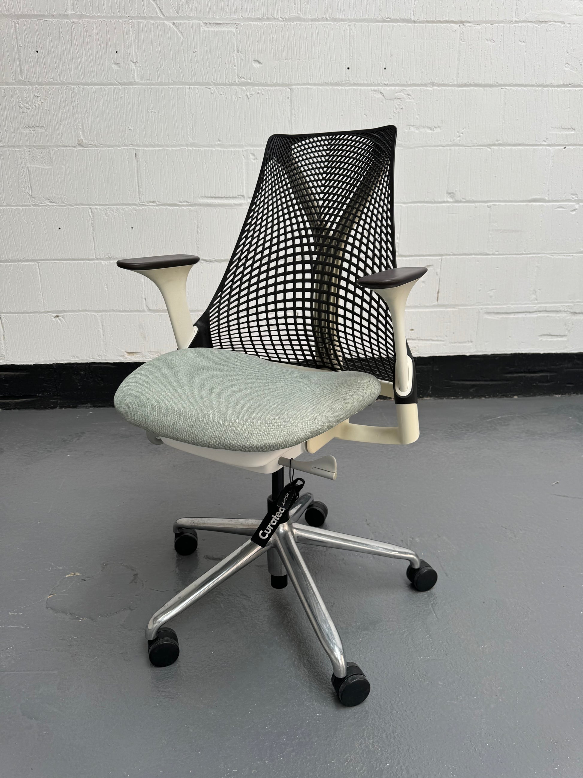 Herman Miller Sayl Light Verde Lume