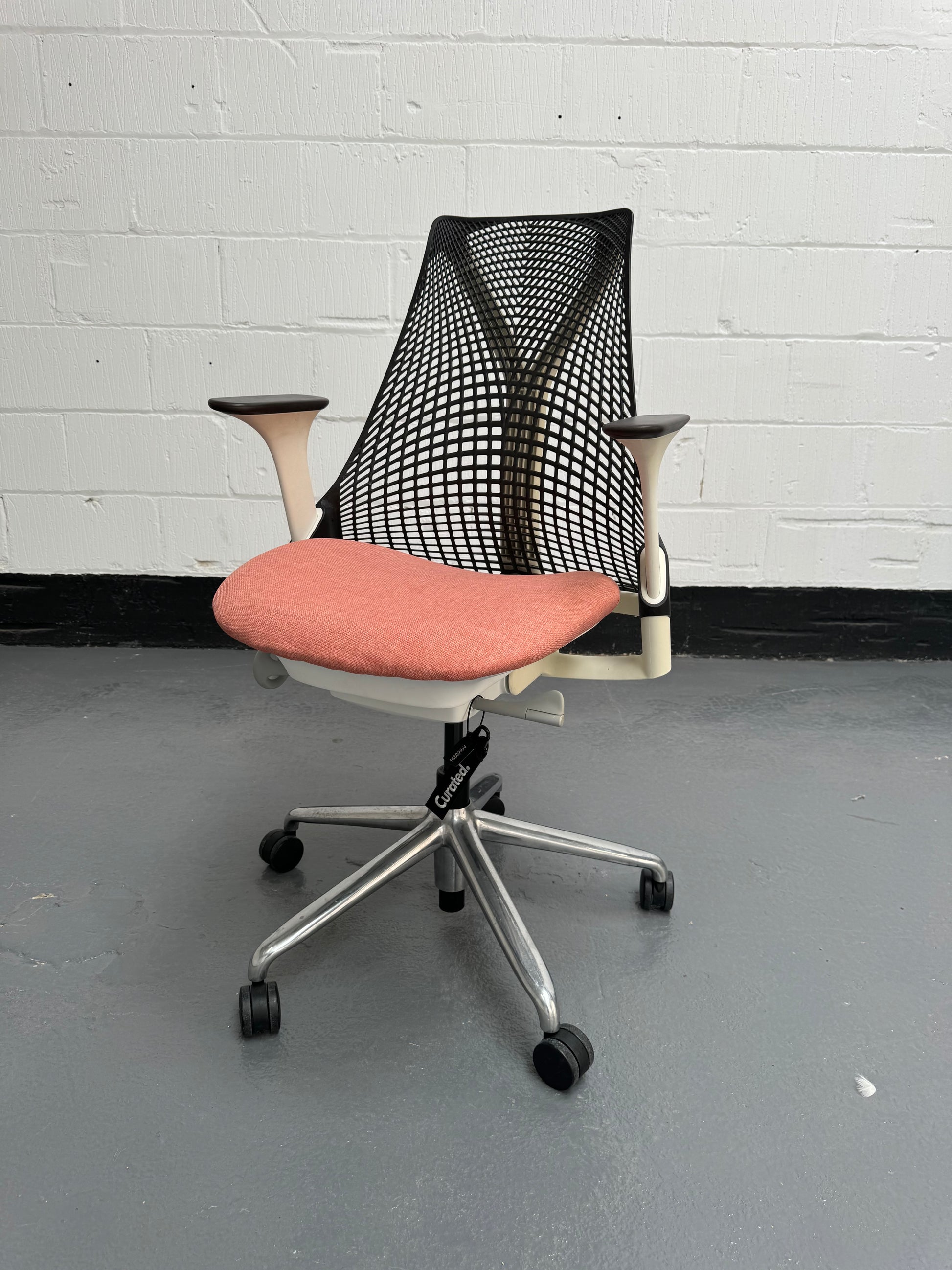 Herman Miller Sayl Light Old Mill Pink