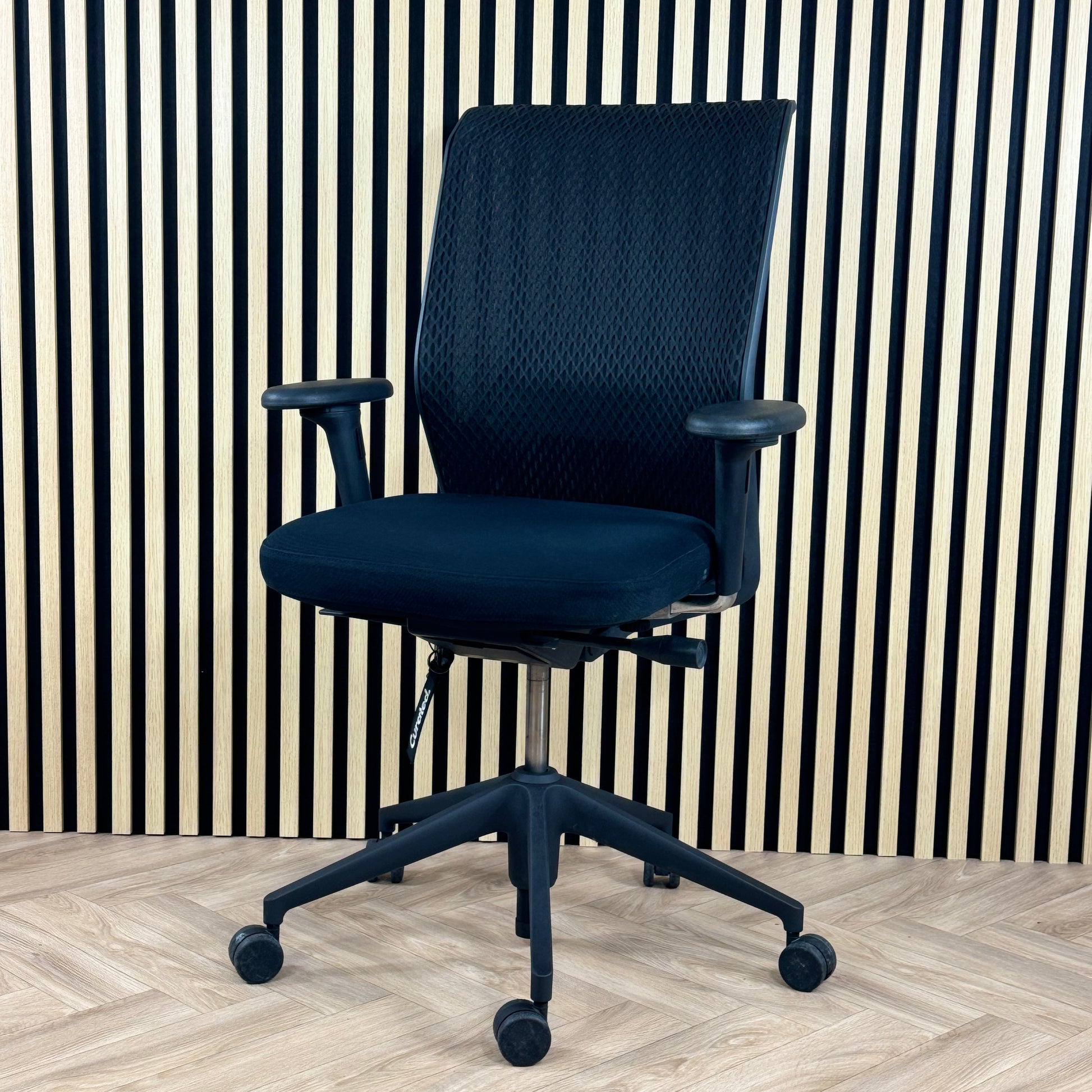 Vitra ID Mesh Chair Black