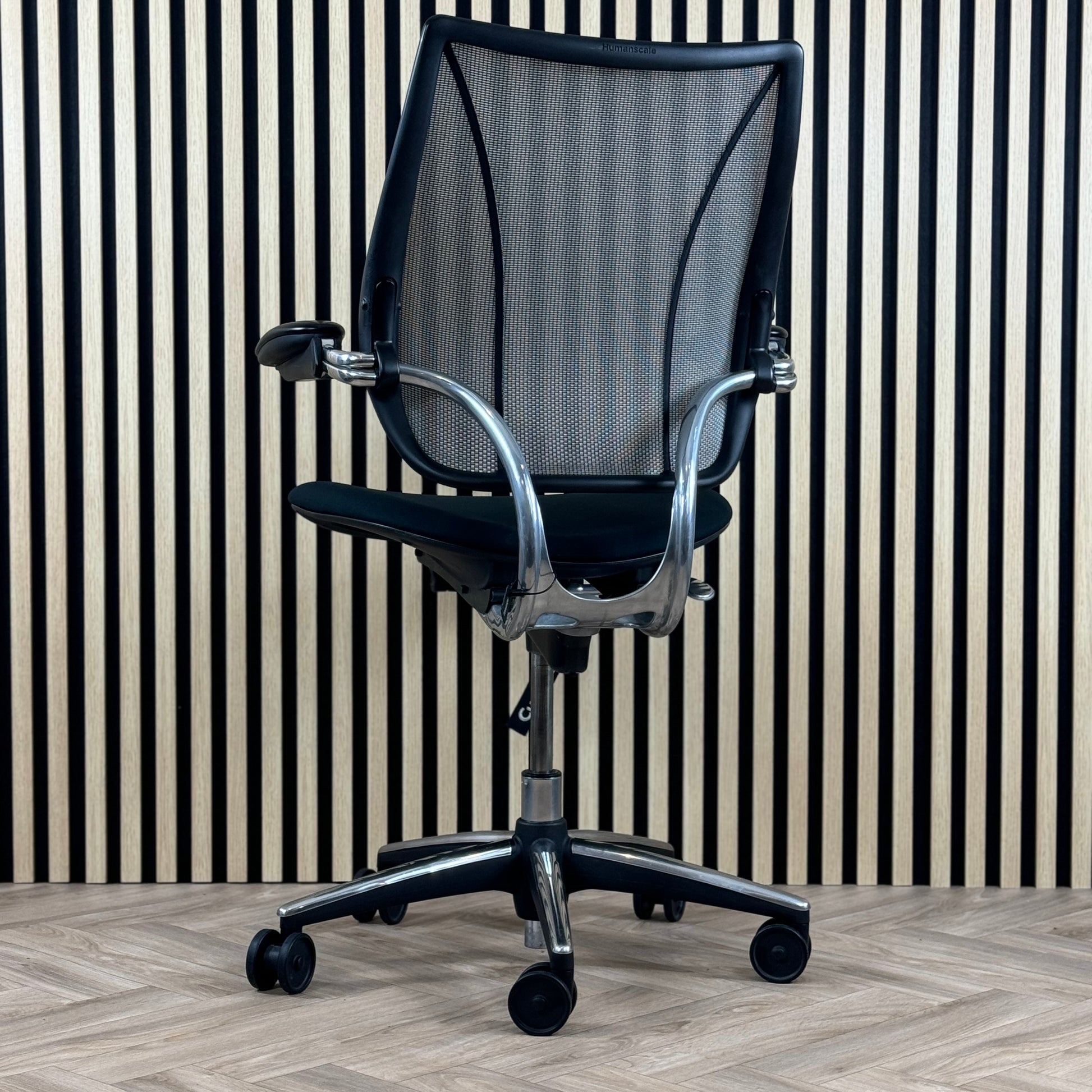 Humanscale Liberty Chrome/Black