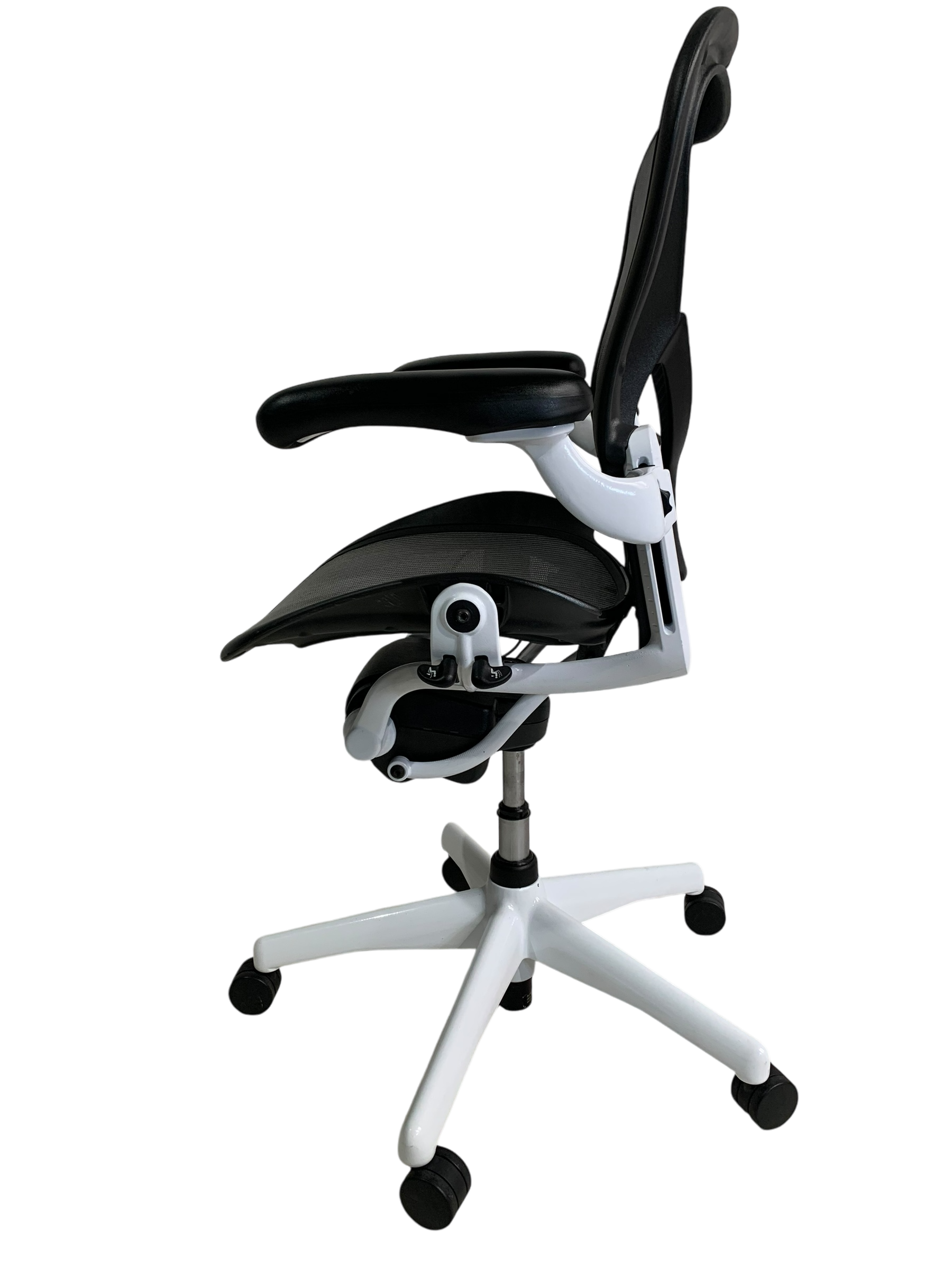 Herman Miller Aeron Size B White Posturefit