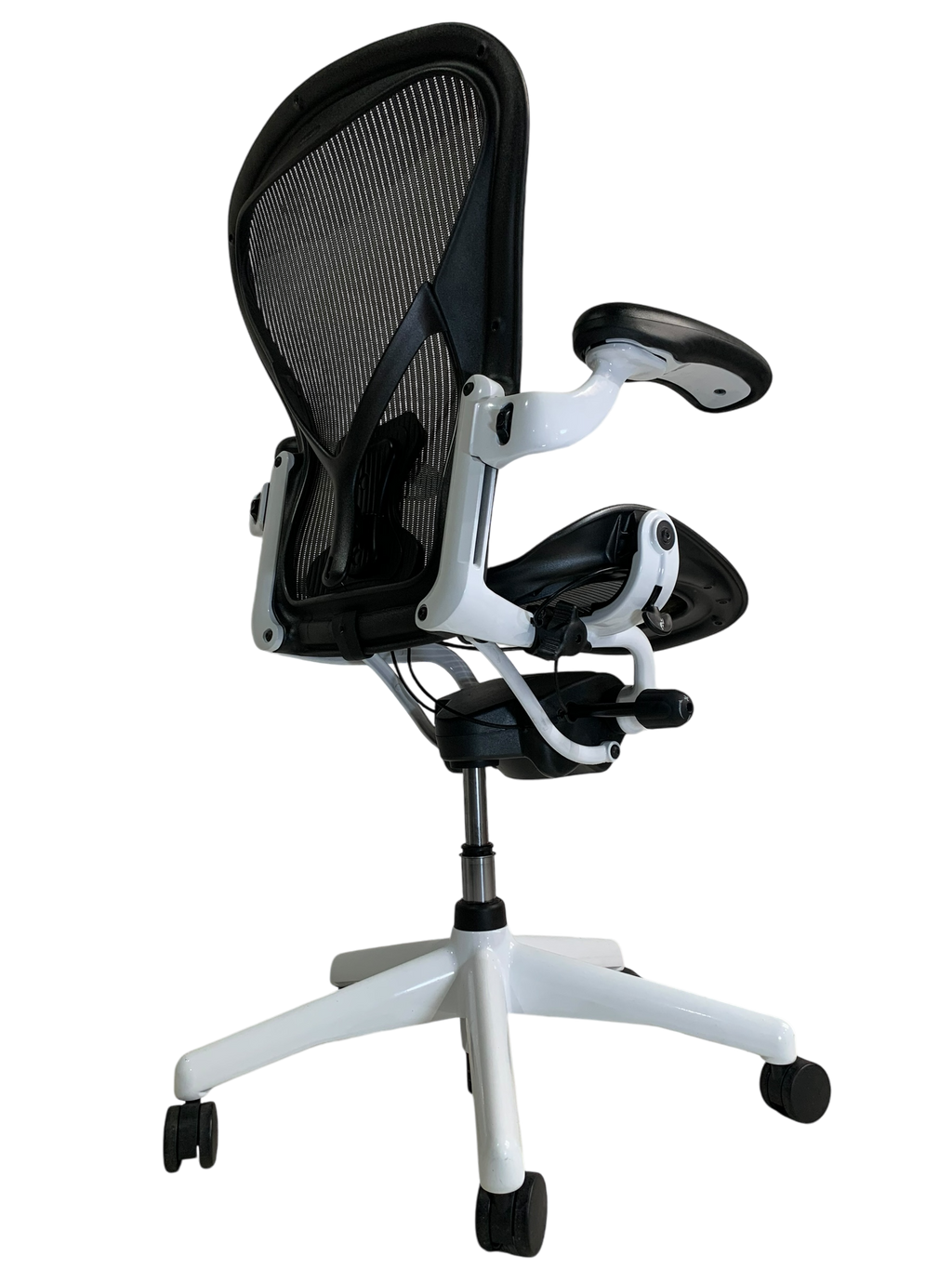 Herman Miller Aeron Size B White Posturefit