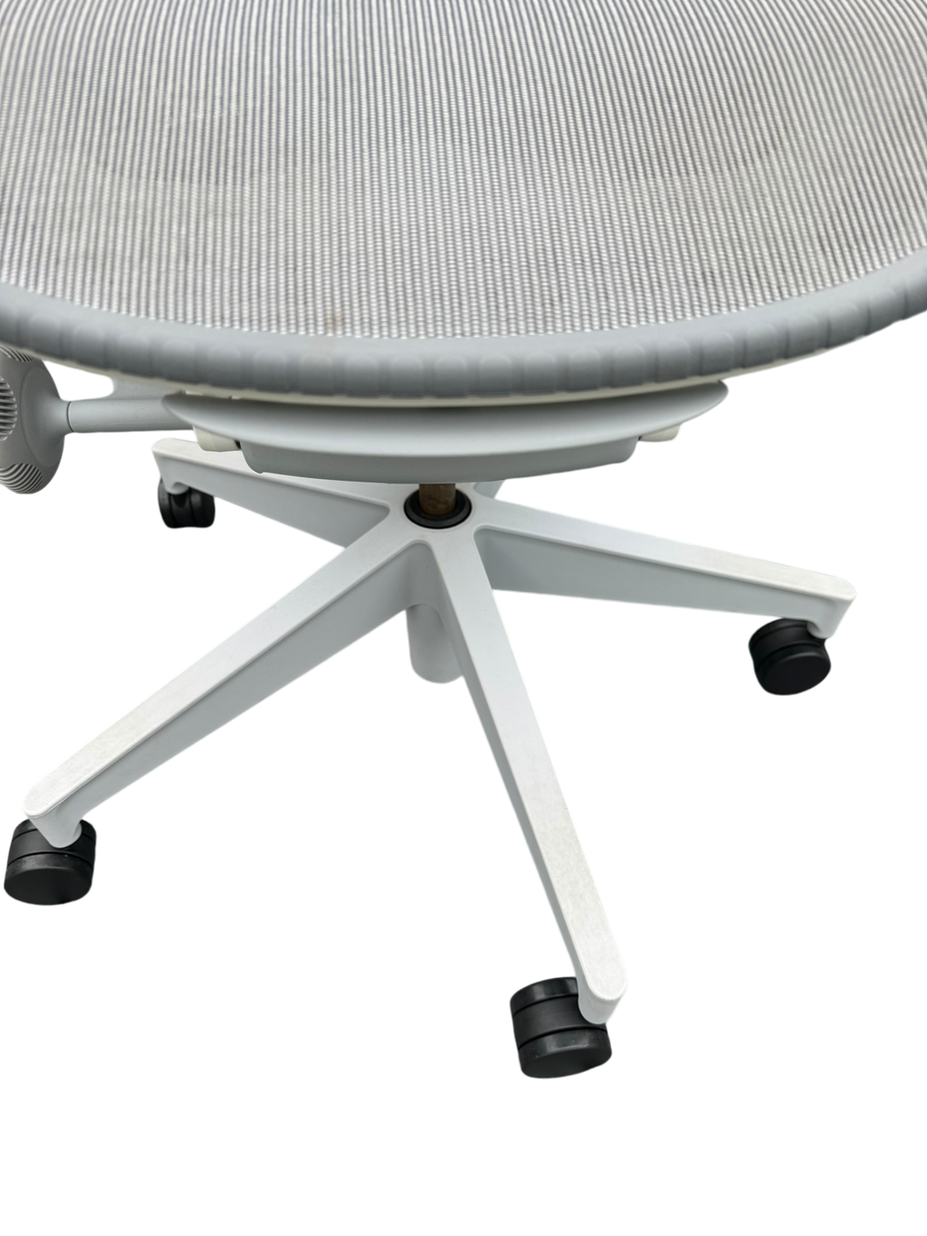 Herman Miller Mirra 2 Grey Fog
